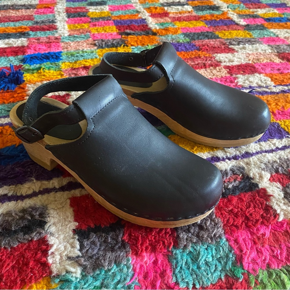 Sven Ankle Strap Clogs